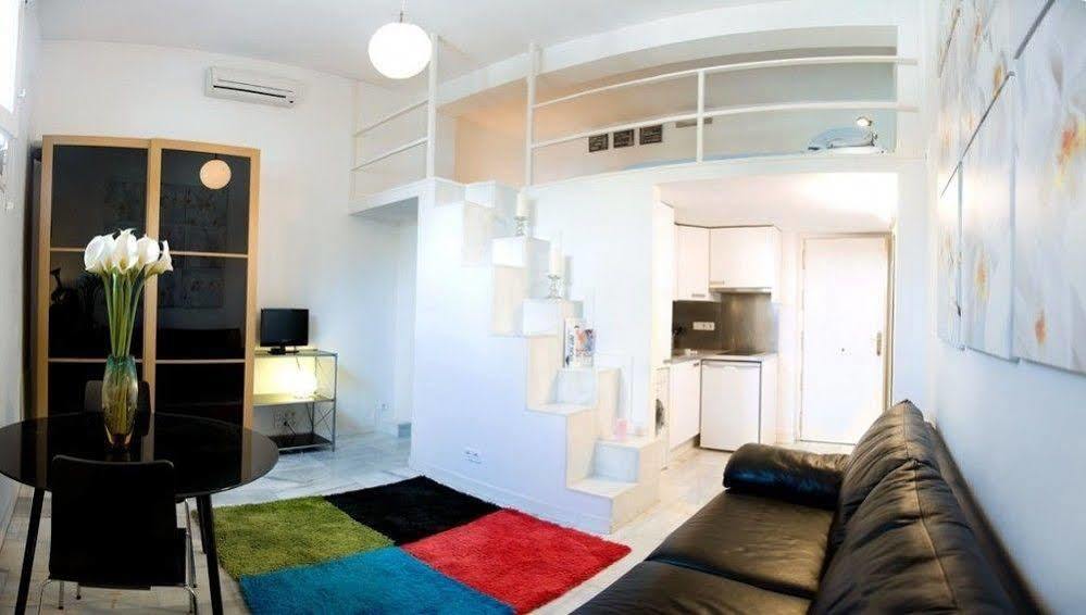 Apartamentos Puerta Del Sol-Rastro Madrid Dış mekan fotoğraf